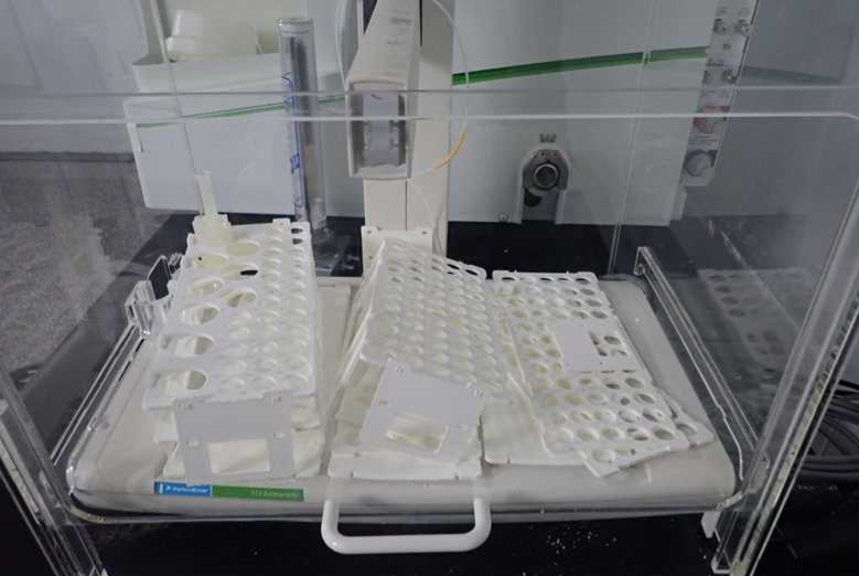 Perkin Elmer NexION 300D ICP-MS Mass Spectrometer w/ S10 Autosampler, Sogevac Vacuum Pump